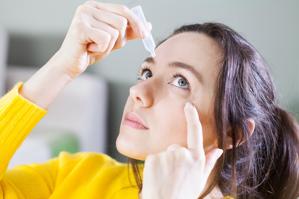 Лікування алергії на очах: краплі для очей і медикаментозні засоби