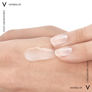 Гель для шкіри навколо очей VICHY (Віши) Мінерал 89 відновлюючий та зволожуючий 15 мл