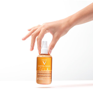 Спрей для обличчя та тіла VICHY (Віші) Капіталь Солей сонцезахисний водостійкий з бета-каротином що посилює засмагу SPF 50+ 200 мл