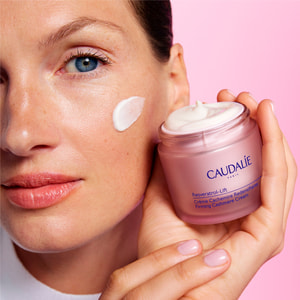 Крем-лифтинг CAUDALIE (Кадали) Resveratrol Lift (Ресвератроль Лифт) кашемир 50 мл NEW