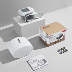 Вимірювач (тонометр) артеріального тиску ProMedica (Промедика) Bangle зап'ястний