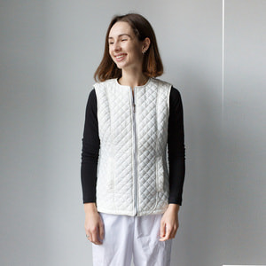 Жилетка медична утеплена Женева жіноча колір молочний розмір 44-46