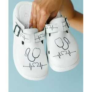Взуття медичне сабо на платформі Stethoscope розмір 40