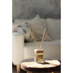 Аромадифузор ESSE Home (Ессе Хоум) Бергамот та зелений чай 100 мл