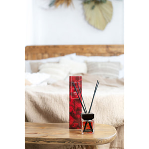 Аромадиффузор ESSE Home Niche (Эссе Хоум Них) Вишня и миндаль 100 мл