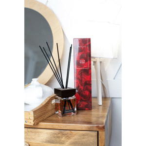 Аромадиффузор ESSE Home Niche (Эссе Хоум Них) Вишня и миндаль 100 мл