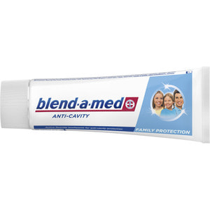 Зубна паста BLEND-A-MED (Блендамед) Anti-Karies (Анти карієс) Сімейний захист 75 мл