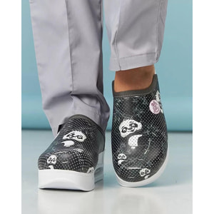 Взуття медичне сабо з білою подошвою Pando розмір 37