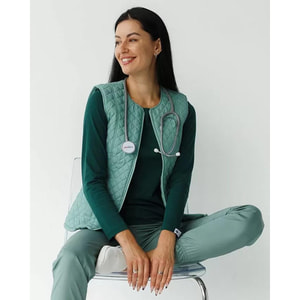 Жилетка медична утеплена Женева жіноча колір молочний розмір 56-58