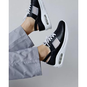 Взуття медичне кросівки з відкритою п'ятою Black-White Air розмір 39