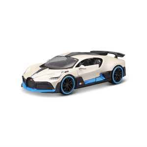 Машинка іграшкова MAISTO (Маісто) 31526 Bugatti Divo масштаб 1:24