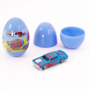 Машинка іграшкова MAISTO (Маісто) 14049 в пластмасовому яйці в асортименті