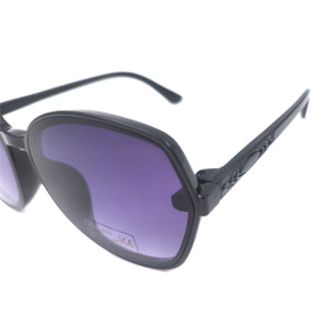 Окуляри сонцезахисні жіночі в асортименті артикул 210176