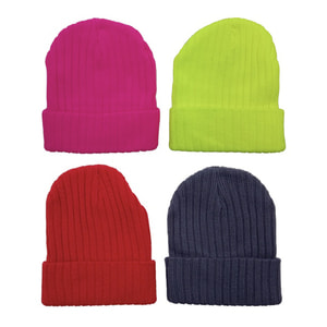 Шапка жіноча з відворотом 23 см х 17,5 см