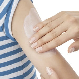 Молочко детское VICHY (Виши) Капиталь Солей мягкое солнцезащитное для чувствительной кожи SPF 50 300 мл