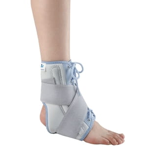 Бандаж для голеностопного сустава WellCare (ВеллКеа) модель 62021 с затяжкой для дополнительной фиксации размер XL