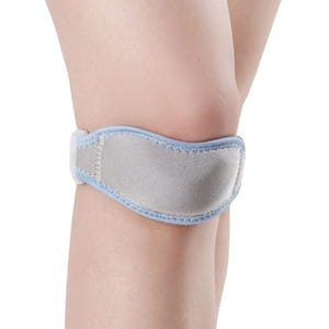 Бандаж на коленный сустав WellCare (ВеллКеа) модель 52010 фиксатор надколенника универсальный