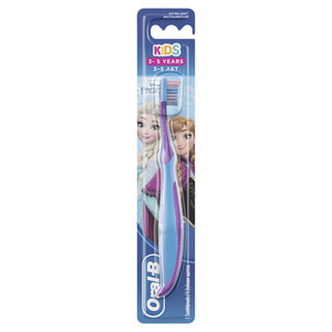 Зубная щетка ORAL-B (Орал-би) Kids (Кидс) для детей с 3 до 5 лет мягкая