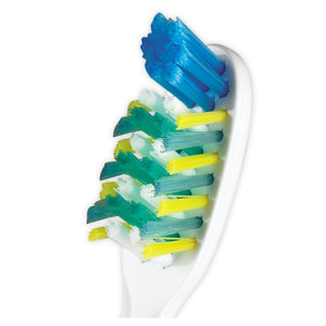 Зубна щітка ORAL-B (Орал-бі) Pro-Expert (Про експерт) Екстра чищення 40 середньої жорсткості